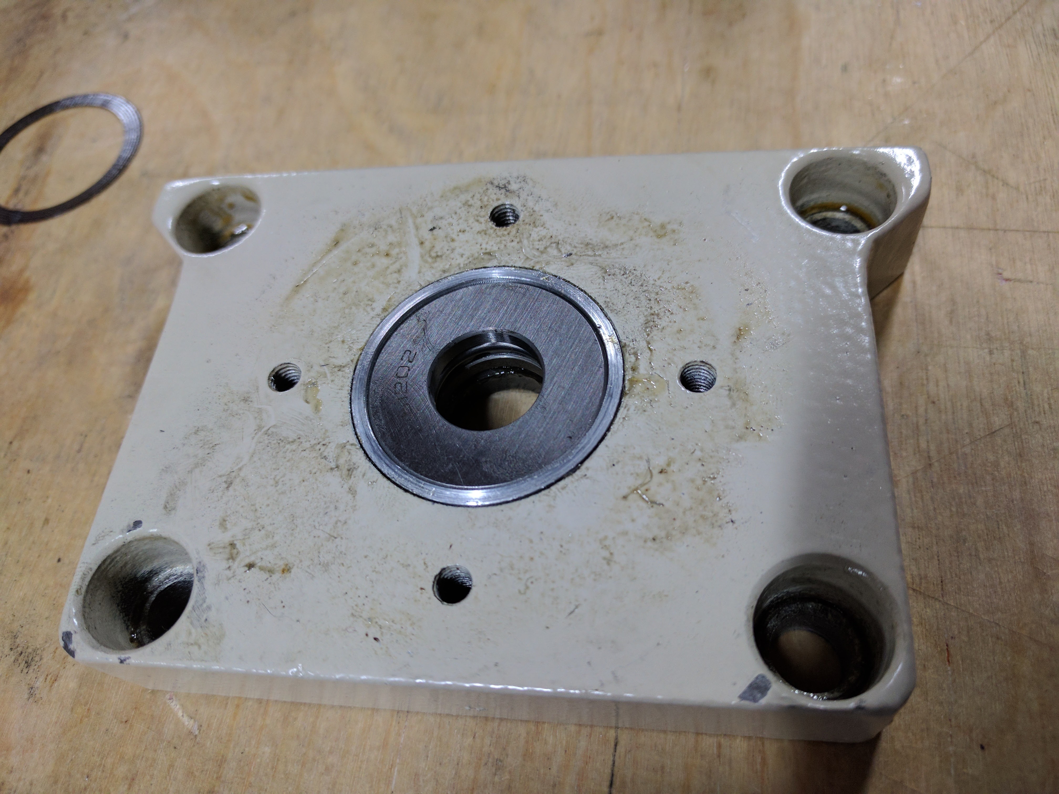 Z Top Plate New Thrust Bearing